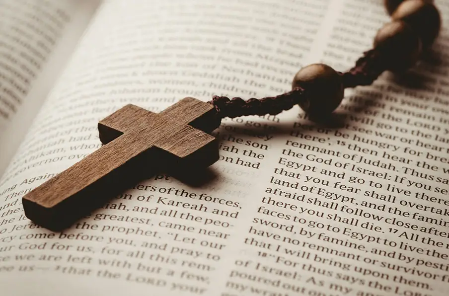 rosary-bible-2b
