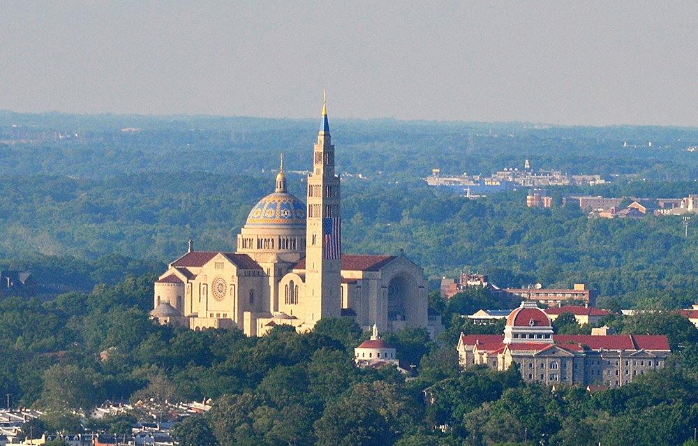 Basilica_of_the_National_Shrine_of_the_Immaculate_Conception_from_atop_Washington_Mnt
