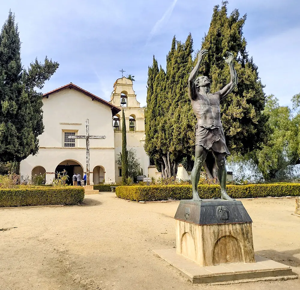 San_Juan_Bautista_Mission_and_Saint_John_the_Baptist_statue_02_2022